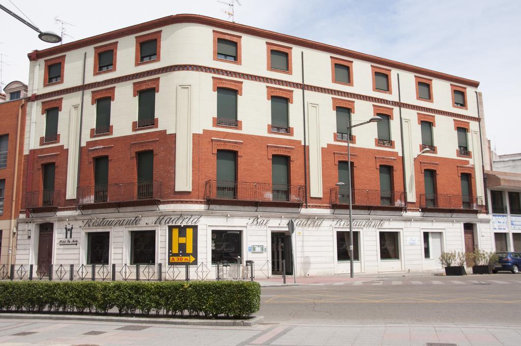 Hotel La Mota By Punta25 Hotels Group Medina del Campo Exteriör bild